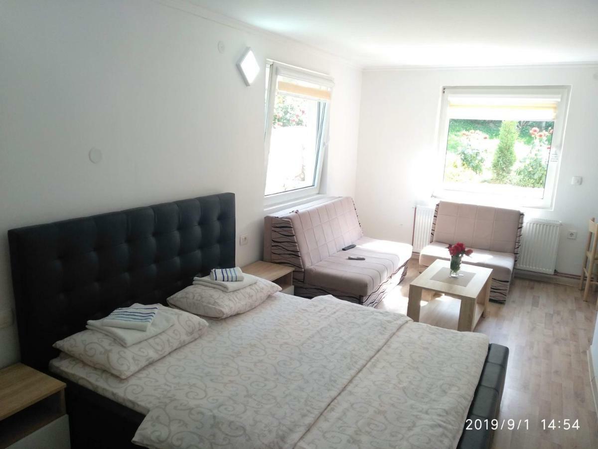Apartments & Rooms Bojic Kolašin Exterior foto